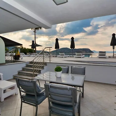 Dardiza Boutique Ermioni