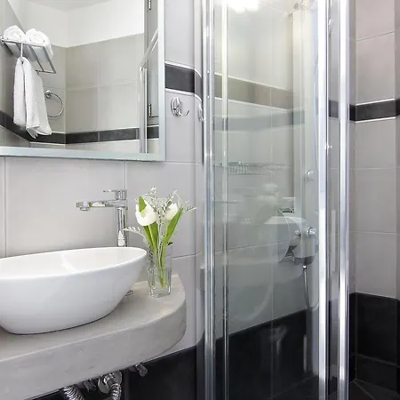 Dardiza Boutique Ermioni