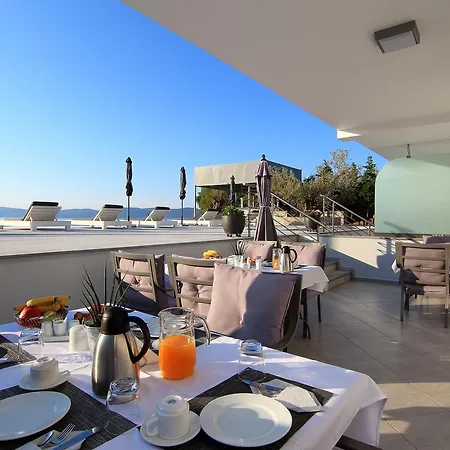 Dardiza Boutique Hotel *