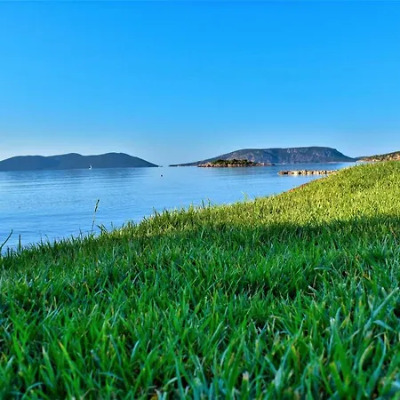 Dardiza Boutique Hotel *