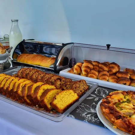 Dardiza Boutique 埃尔米奥尼