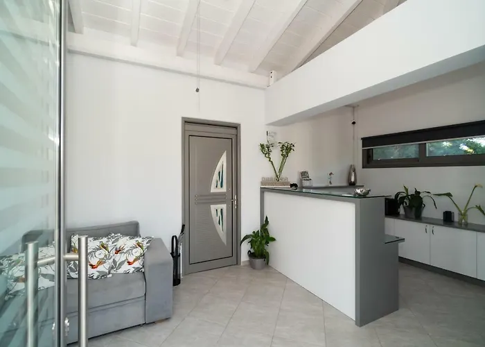 Dardiza Boutique ארמיוני